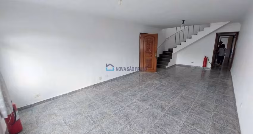 Casa com 5 quartos para alugar na Rua Tucuri, --, Bosque da Saúde, São Paulo