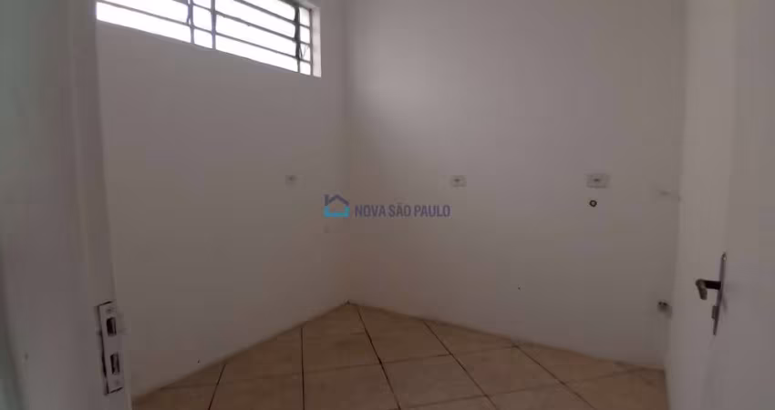 Imóvel comercial para locação! A 90 metros do metrô Saúde!