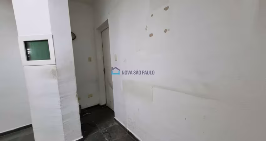 Casa para locação comercial em Moema