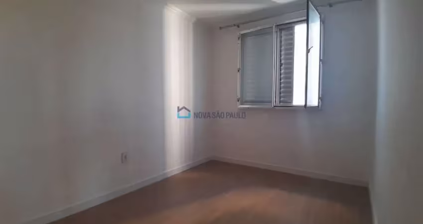 Apartamento de 2 dorm. e 1 vaga com fácil acesso ao metrô jabaquara