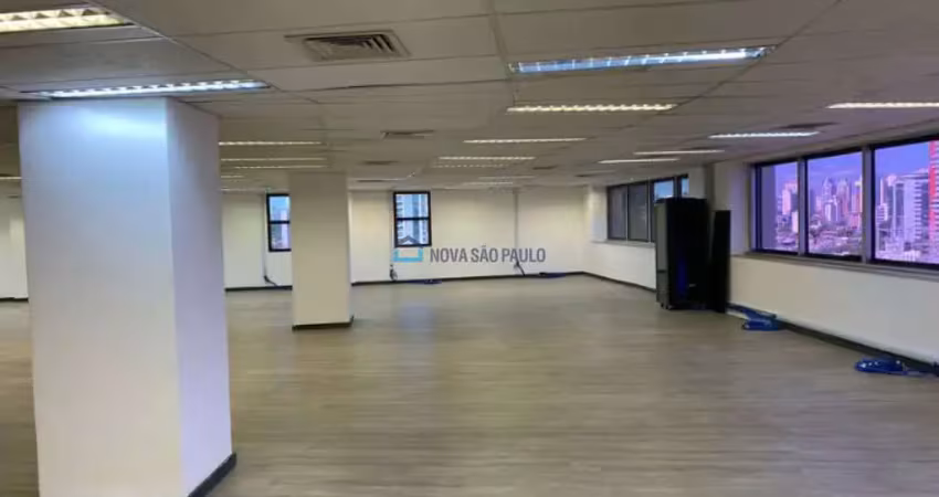 Sala comercial com 6 salas para alugar na Avenida Doutor Cardoso de Melo, --, Vila Olímpia, São Paulo