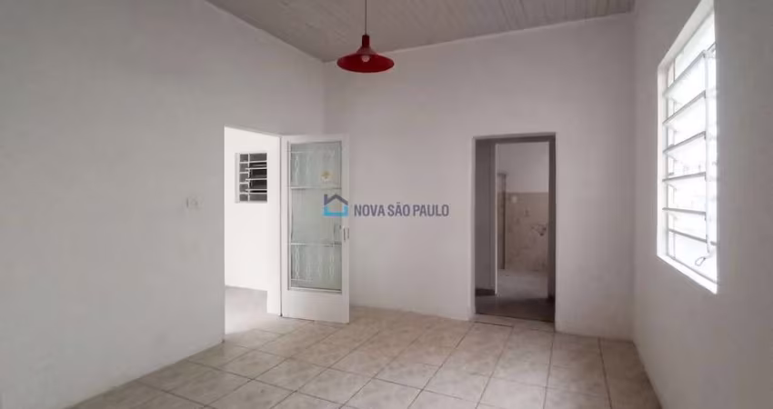 Casa térrea 120m² com 02 dormitórios e 02 vagas