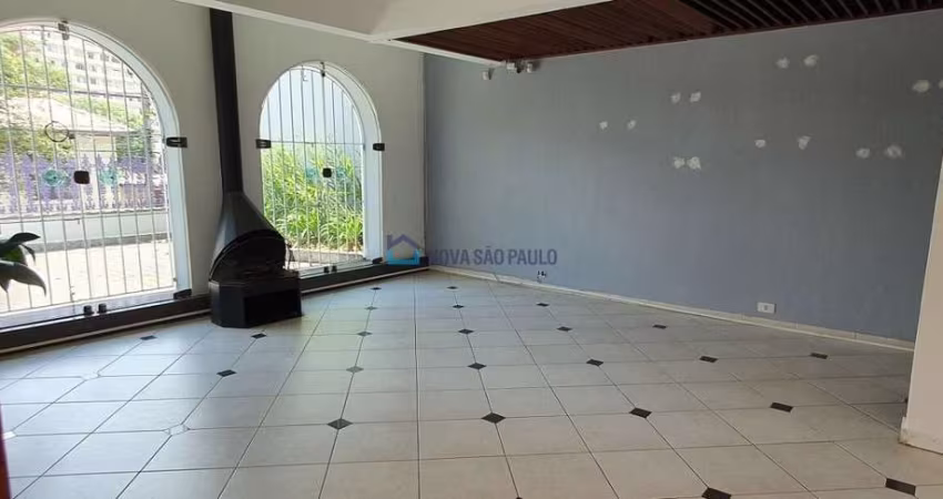 Lindo Sobrado para Locação - Ideal para Escritório, Clínica ou Estúdio de Gravação