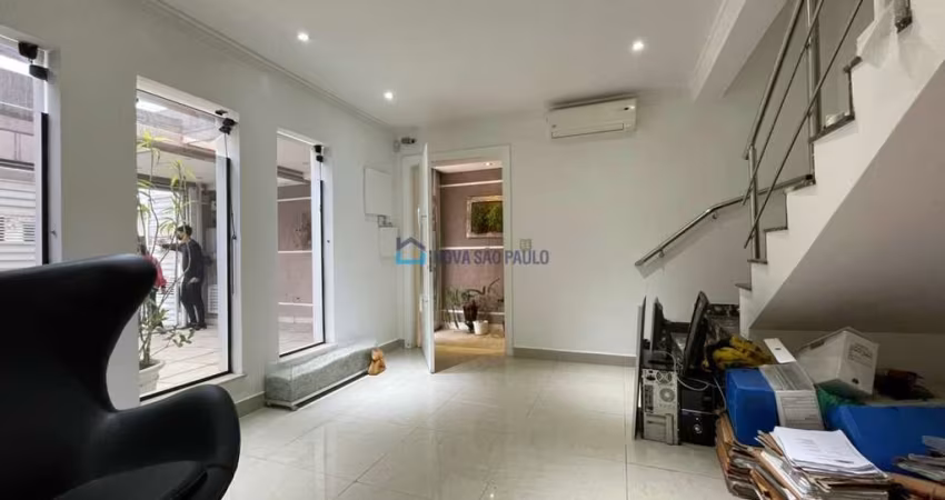 Casa com 3 quartos, 2 vagas disponível para locação na Vila Gumercindo