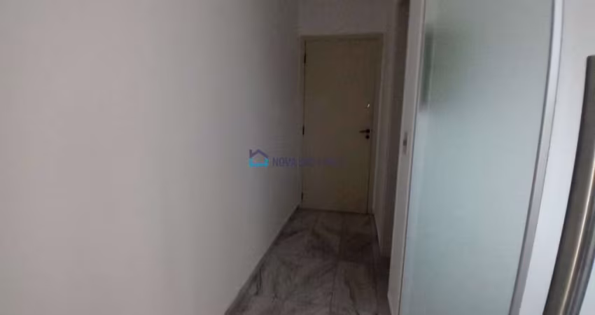 Sala comercial 30m² , lado do Metrô São Judas,  1 vaga de garagem.