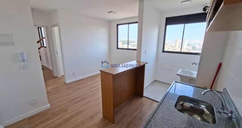 Apartamento Compacto para Locação na Vila Mira - 2 Dormitórios, 1 Vaga e Aceita Pet Pequeno!