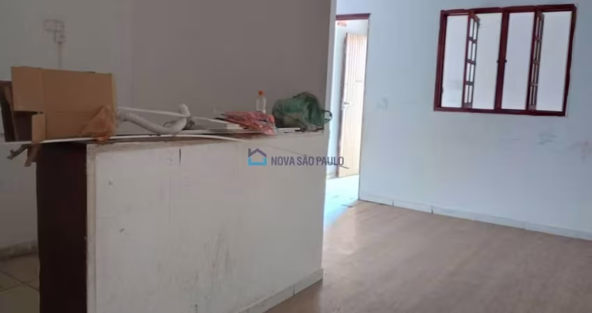 Imóvel para locação residencial ou comercial no Paraíso.