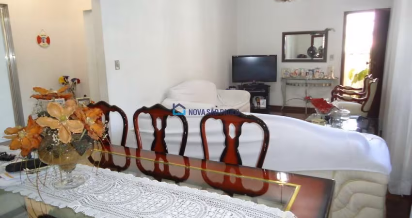 Jardim da Saúde Casa Térrea 256 m² Oportunidade, 3 Dormitórios e 4 Vagas