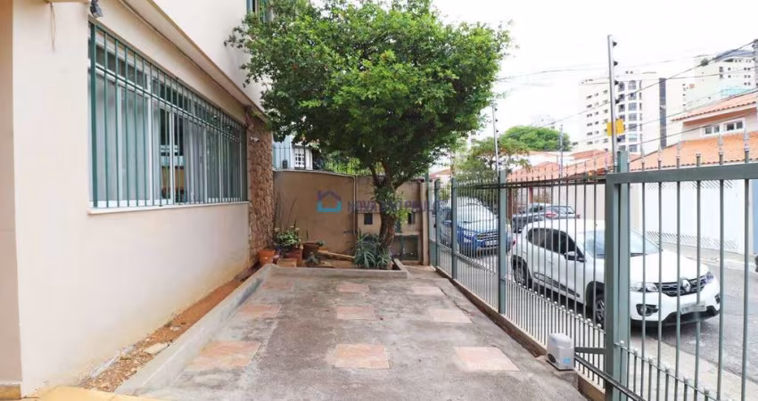 Sobrado 300m² Campo Belo - 4 Dormitórios, 2 suítes - 4 Vagas
