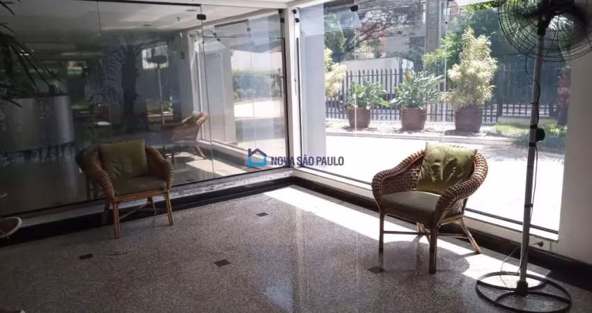 Sala comercial à venda, com 40m², 1 vaga, 3 salas,2 banheiros e copa metrô vila mariana