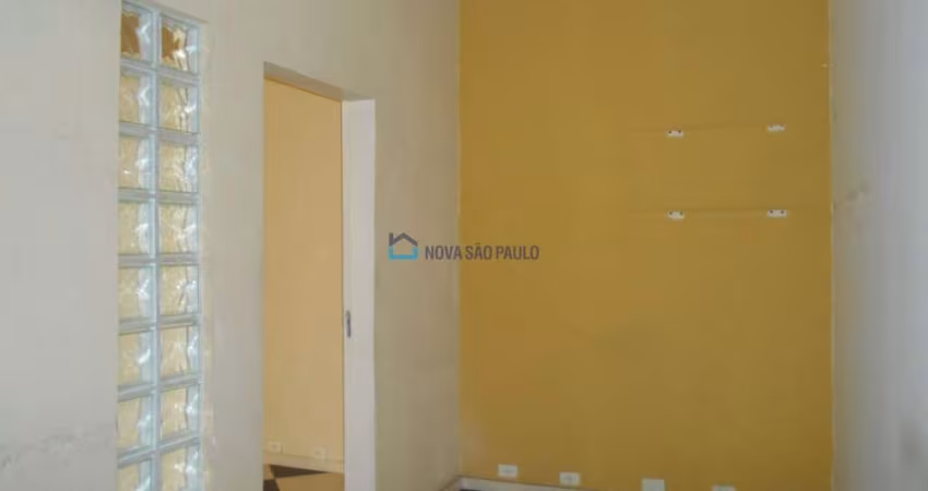 Conjunto  Comercial, ótima localização, prox. ao metro Praça da Arvore