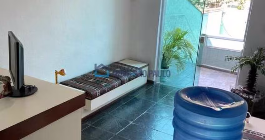 Conjunto comercial no Jabaquara, corredor comercial