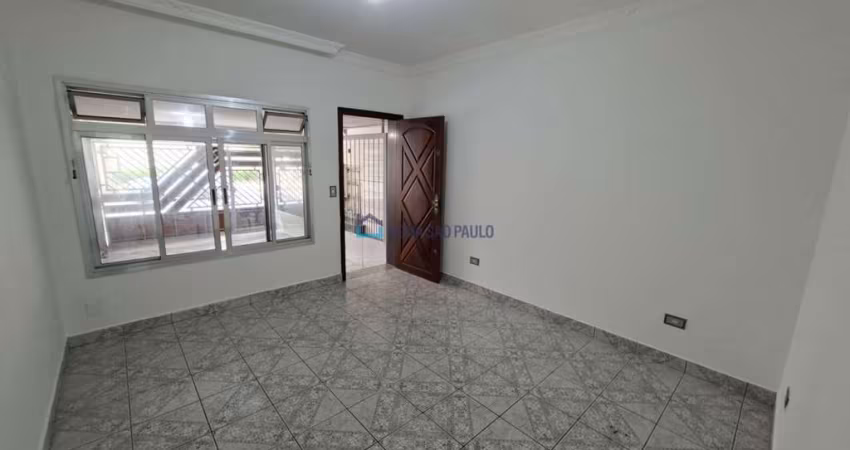 Sobrado residencial com 3 quartos e 01 vaga na Vila Santa Catarina