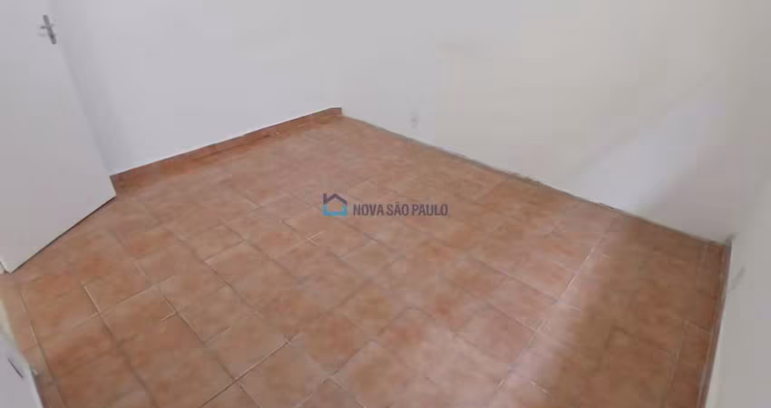Ótima Localização, na Vila Moraes