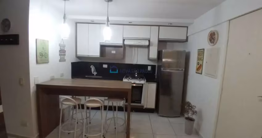 Studio mobiliado! próximo ao metrô hospital são paulo e santa cruz!