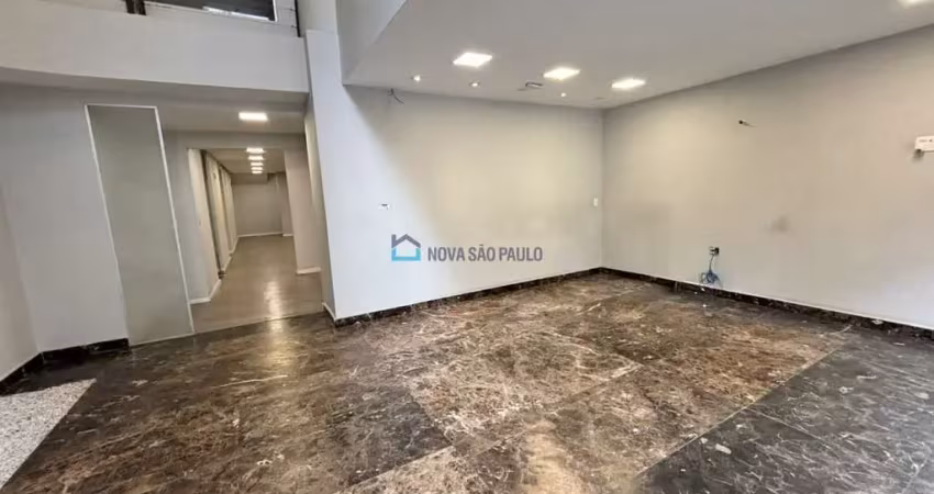 Casa comercial com 17 salas para alugar na Rua Estados Unidos, --, Jardim América, São Paulo