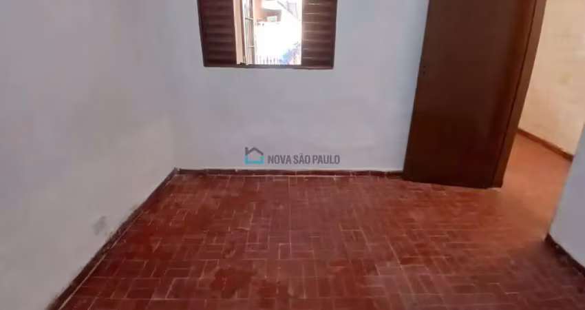 Casa de vila , facil acesso a transportes, prox. ao metro jabaquara