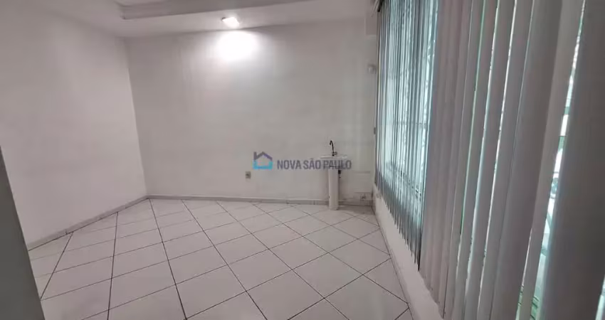 Sobrado comercial com 4 salas ? excelente oportunidade para locação