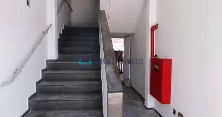 Casa comercial com 5 salas para alugar na Avenida Dona Ruyce Ferraz Alvim, --, Serraria, Diadema