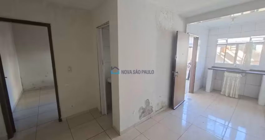 Casa com 1 quarto para alugar na Rua Engenheiro Silva Braga, --, Vila Brasilina, São Paulo