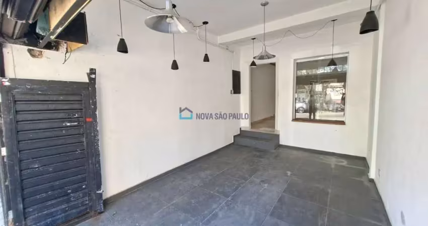Comercial porta de rua térreo para locação! a 450 metros a pé do metrô praça da árvore!