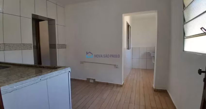Casa bairro jardim bom clima ,proximo aõ ceu jabaquara