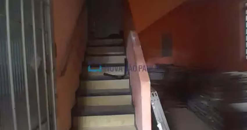 Barracão / Galpão / Depósito com 3 salas para alugar na Rua Doutor Maurício de Lacerda, --, São Judas, São Paulo