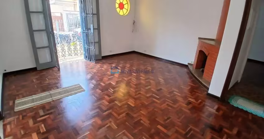 Casa com 2 quartos e 01 vaga de garagem no jabaquara