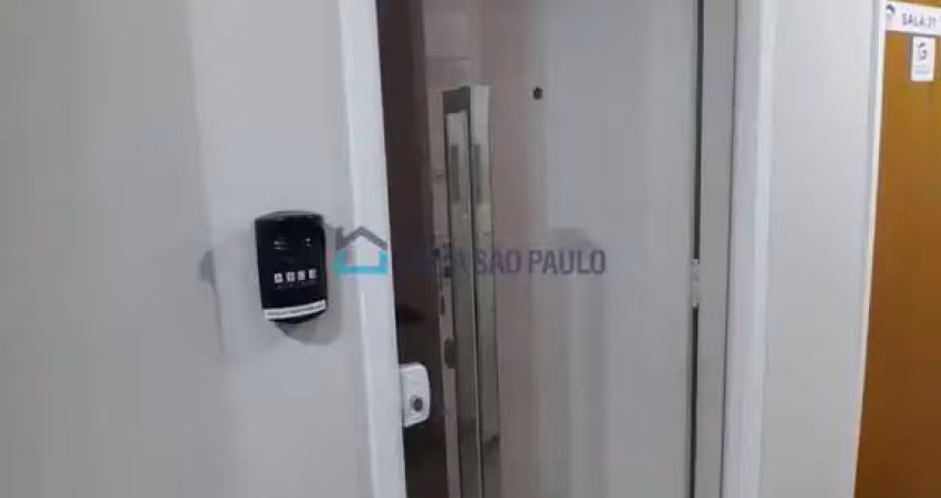 Sala comercial com 1 sala para alugar na Avenida Doutor Luís Rocha Miranda, --, Jabaquara, São Paulo