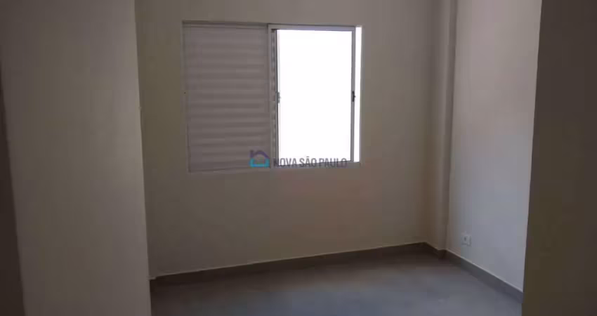 Apartamento com 2 quartos para alugar na Avenida Lino de Almeida Pires, --, Vila Guarani, São Paulo