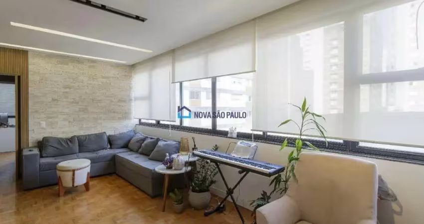 Apartamento com 3 quartos para alugar na Alameda dos Maracatins, --, Indianópolis, São Paulo
