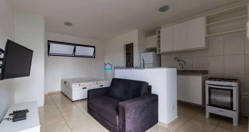 Studio na região do Ipiranga com 30m² mobiliado sem vaga de garagem