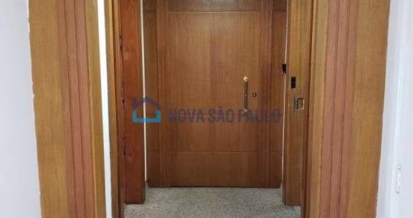 Conjunto comercial de 109m²