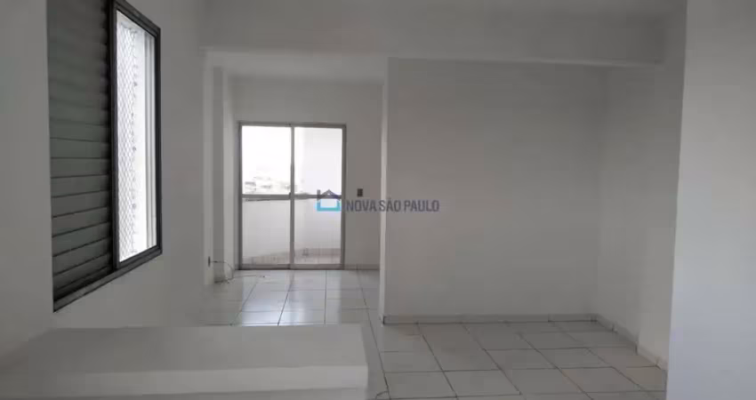 Apartamento com 1 quarto para alugar na Avenida Engenheiro Armando de Arruda Pereira, --, Vila do Encontro, São Paulo