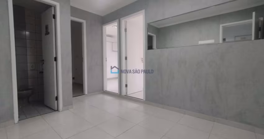 Conjunto Comercial em ótima localização na região da Saúde
