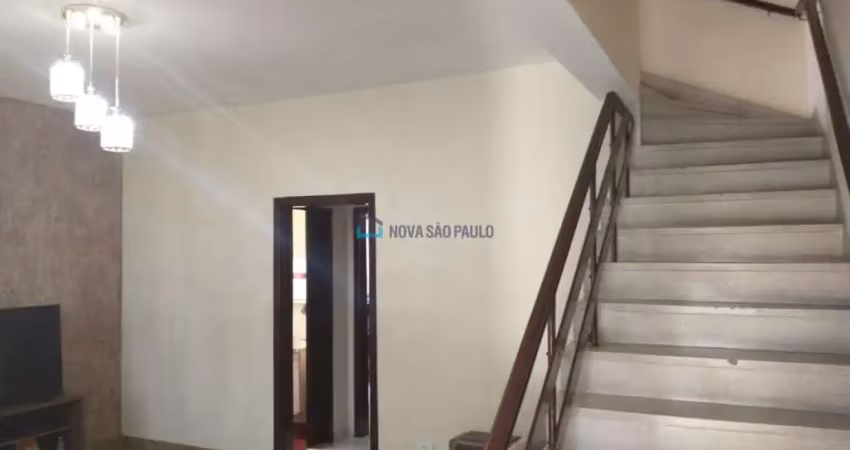 Sobrado 3 dormitórios,  150m2, 1 vaga, chacara inglesa !
