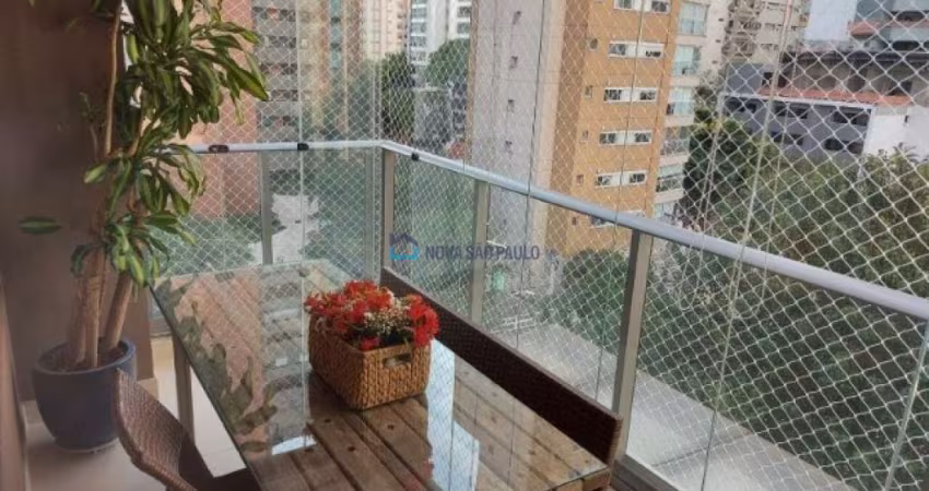 Moema 2 Dormitórios, Decorado, Novo, 71 Metros, Garagem