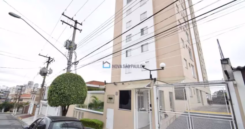 Apartamento seminovo impecável varanda envidraçada, planejado 1.300m do metrô sacomã