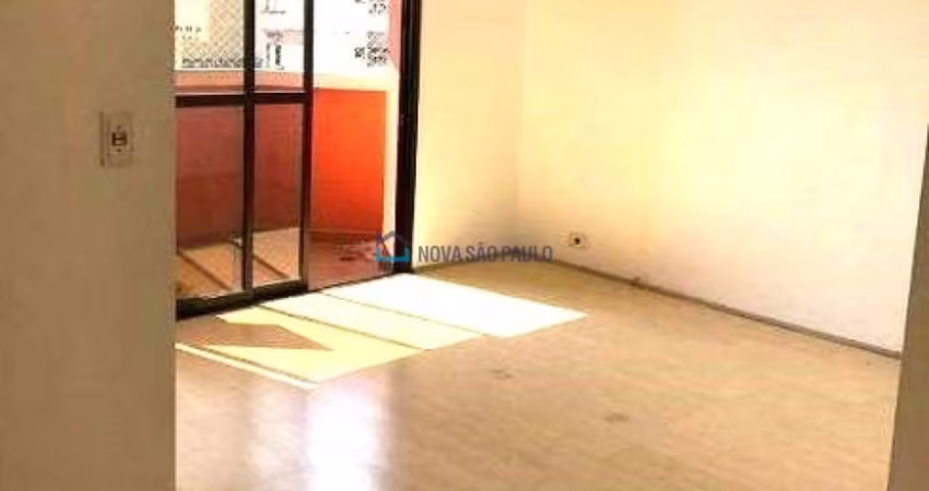 Apartamento 2 dormitórios, 1 vaga - Metrô Jabaquara.