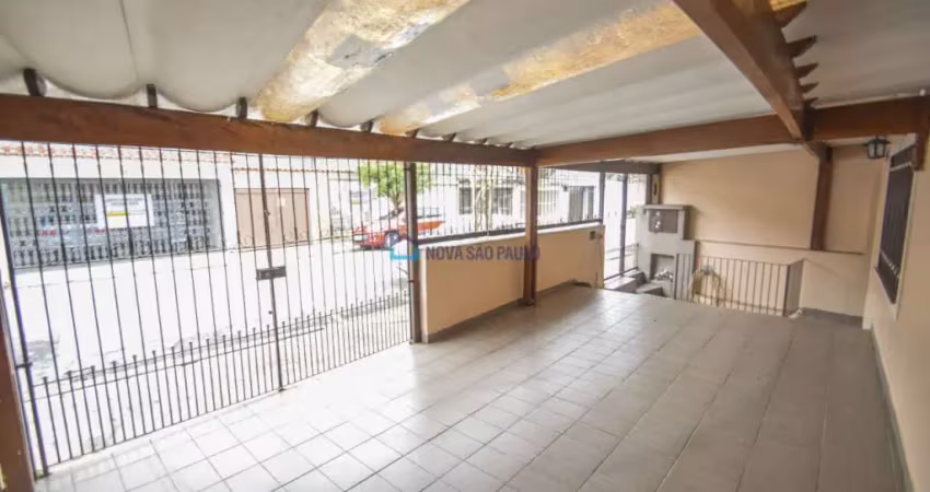 Casa térrea impecável ! Nova Petrópolis SBC! 2.300 m, 5 min de carro do Paço Municipal