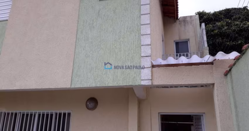 Sobrado 2 Suítes  2 vagas no Moinho Velho Ipiranga.
