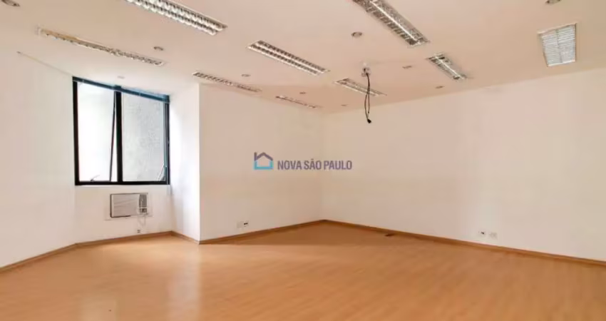 Sala comercial com 4 salas à venda na Rua Geraldo Flausino Gomes, --, Brooklin, São Paulo