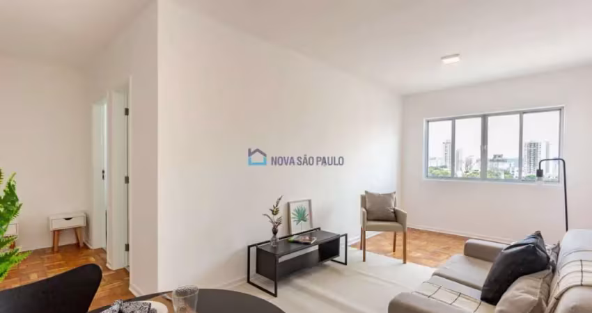 Apartamento à venda, na Vila Mariana, a 600 metros do Parque Aclimação