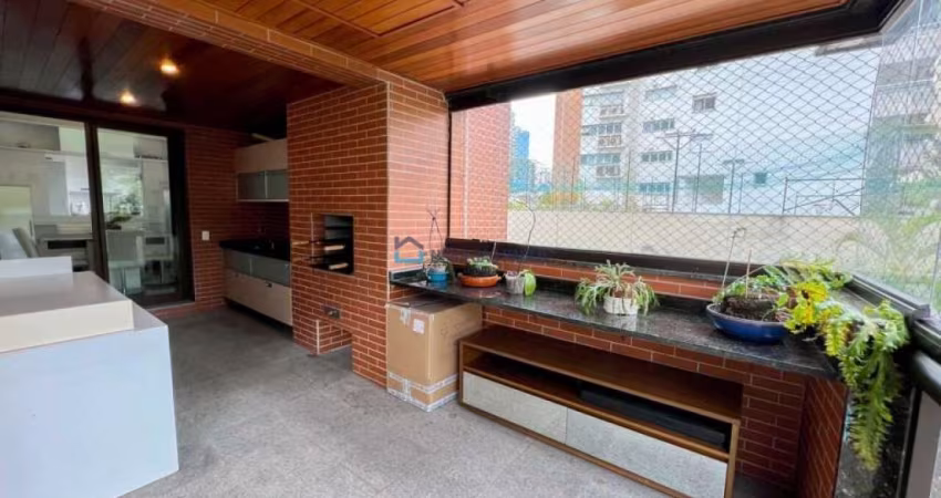 Apartamento à venda, de 374 m², com sacada gourmet, na Chácara Klabin, em frente à Praça Kant