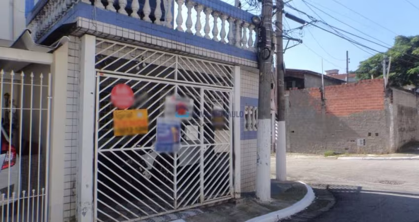 Sobrado a venda na Vila Guarani com 180 m²