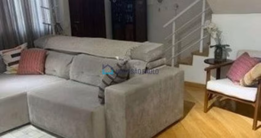 Sobrado de vila com 3 dormitórios, suite,  terraço, praça da arvore