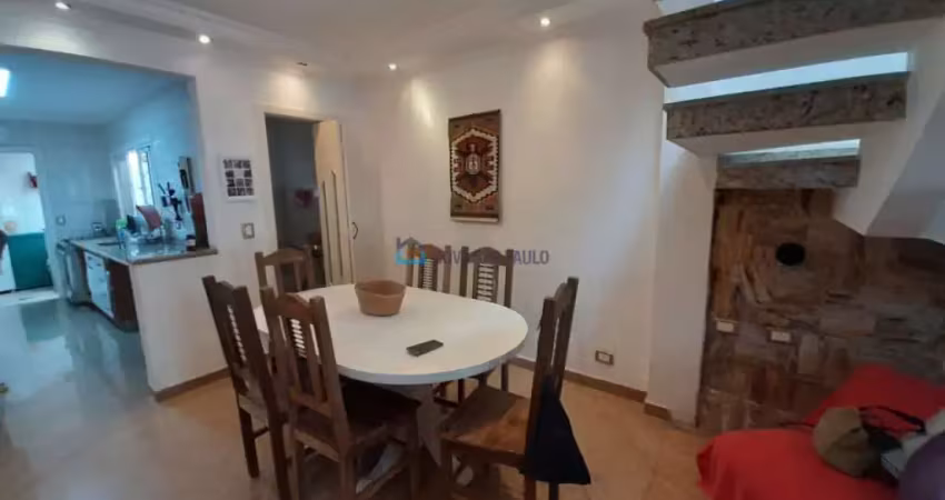Casa de Vila, com 160 m² de área útil, 3 dormitórios, a 500 metros do metrô Chácara Klabin