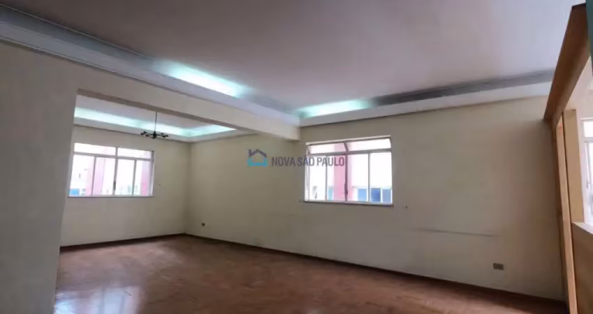 Apartamento 220 m²  de 3 dormitorios  proximo a avenida  brigadeiro luis antonio