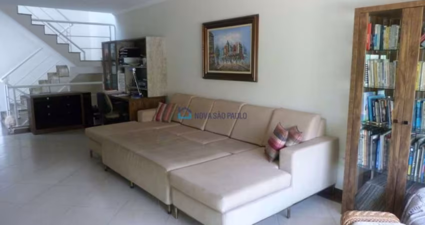 Sobrado 3 dormitórios, 3 suítes, 6 vagas - Vila Moinho Velho