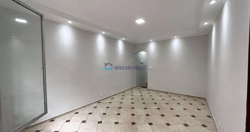Sobrado Reformado na Vila Guarani com 3 dormitórios e 1 suíte